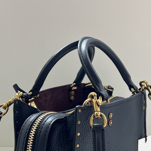 COACH 1941 Rogue 25 In Deep Navy Blue With Tea Rose Rivets - Picture 6 of 16
